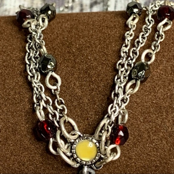 1928 Droplet Costume Necklace - Picture 4 of 9